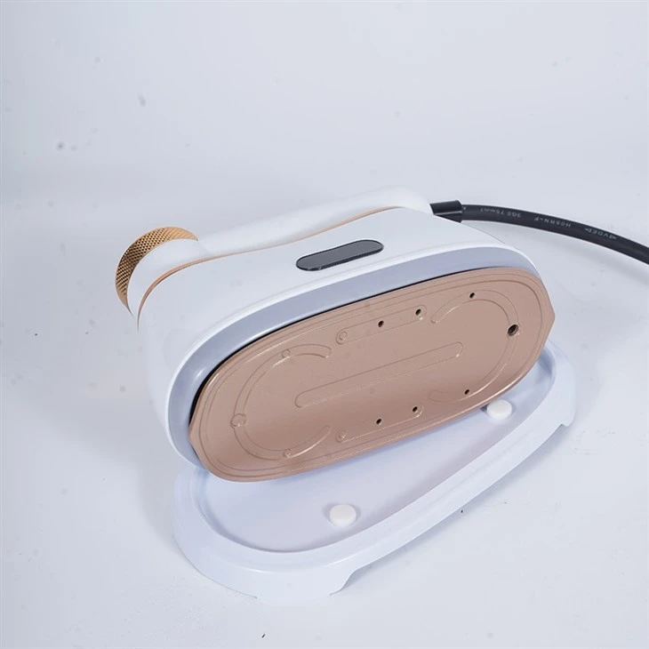 Travel Steam Iron